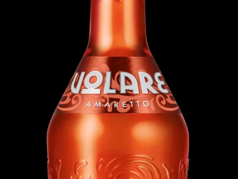 Лікер Volare Amaretto — Offside Pub